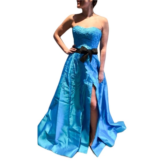Jovani Blue Gown with Black Belt - Picture 1 of 4